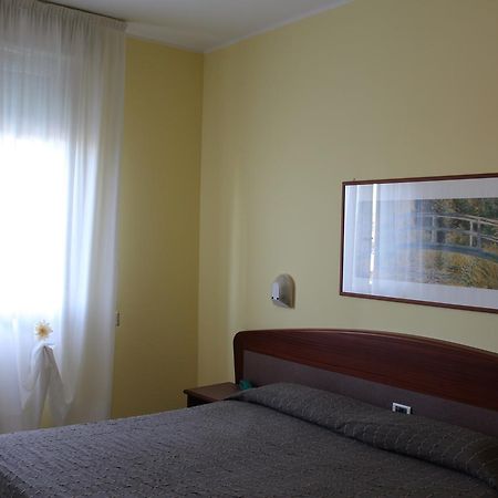 Albergo Sirena Bazzano Екстер'єр фото